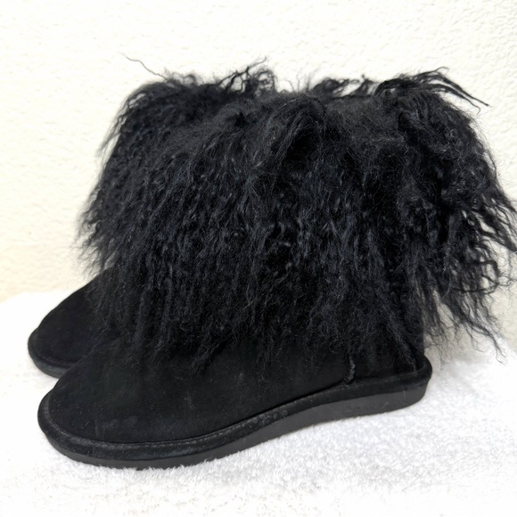BearPaw Shoes - Bearpaw Boo Bootie Winter Boot Fuzzy Lamb Fur Cuff Suede Black Size 9